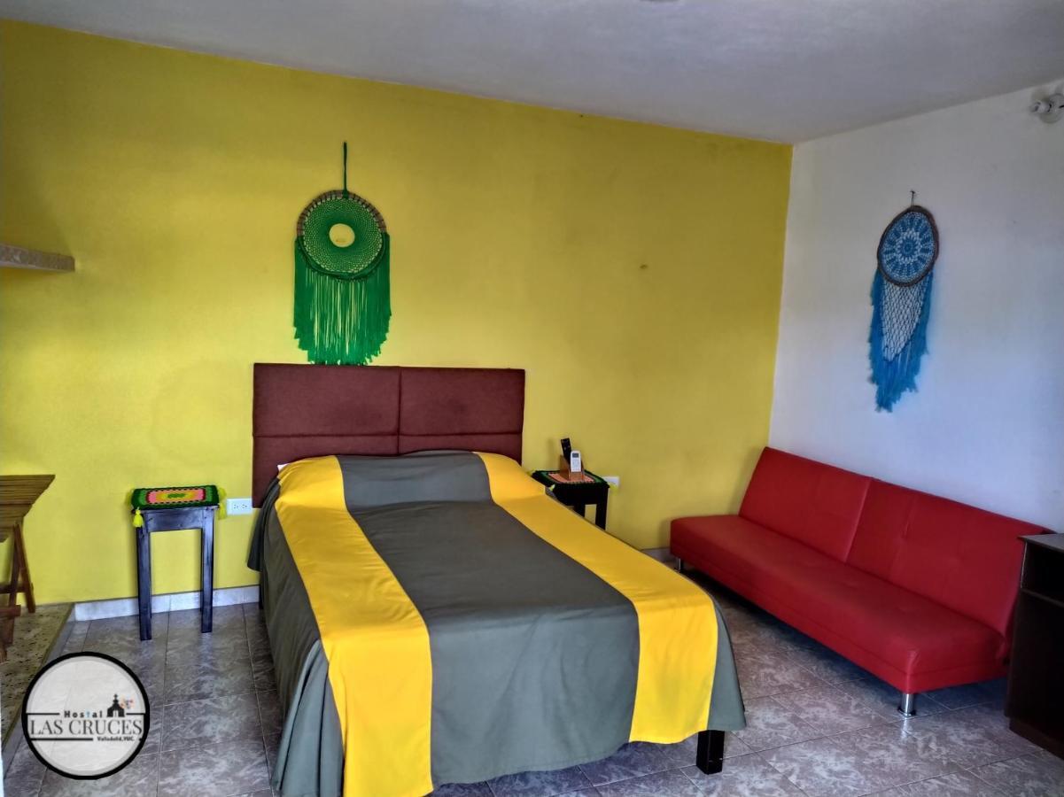 Hostal Las Cruces 巴利亚多利德 外观 照片