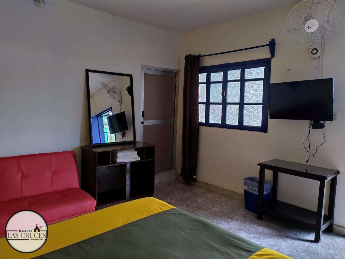 Hostal Las Cruces 巴利亚多利德 外观 照片